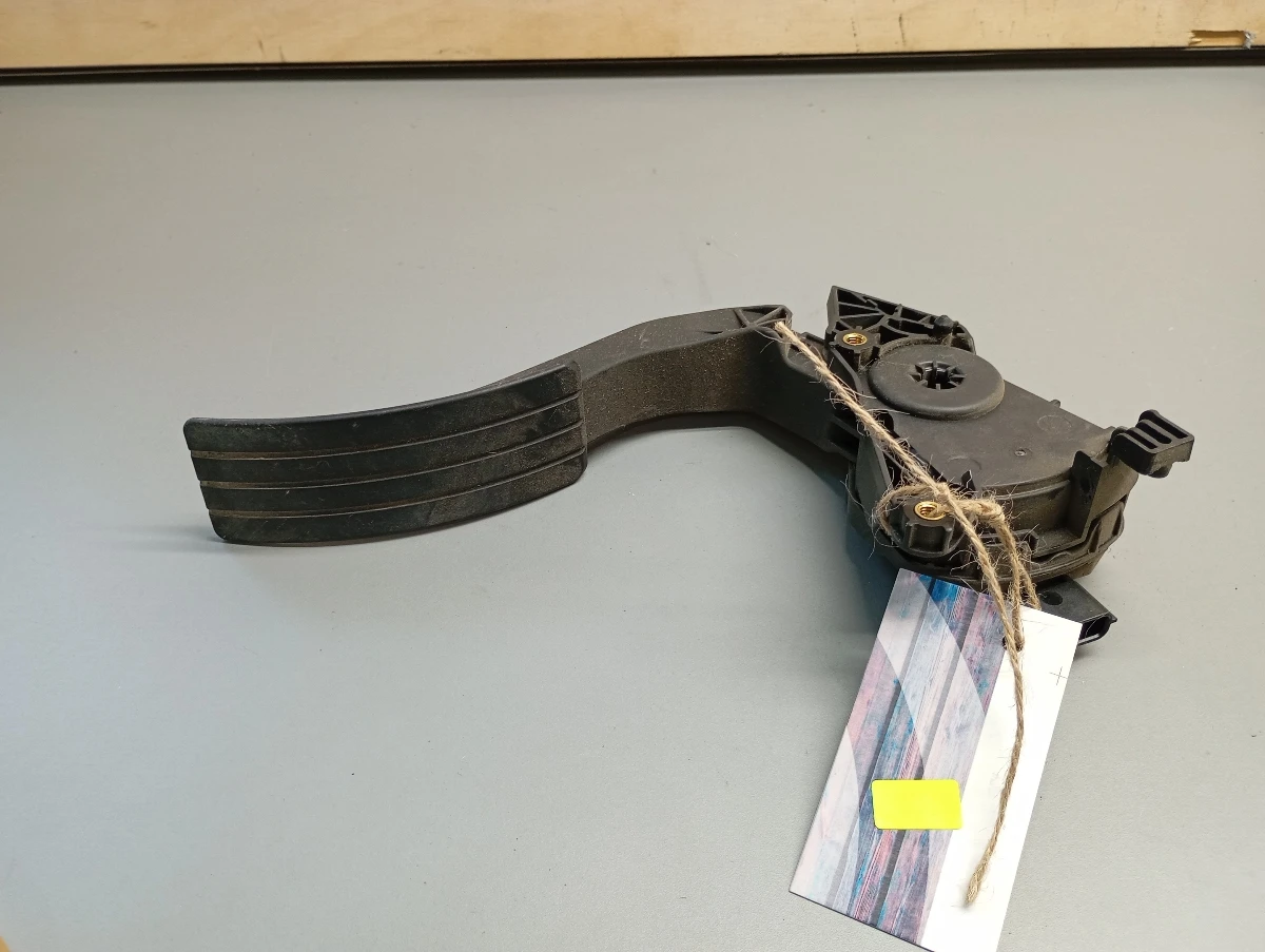 �� ����� ��� ���� ���� 1.5��� (�) | Mobile.bg � ����������� 1