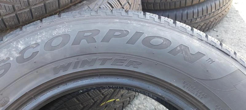 Гуми Зимни 215/70R16, снимка 8 - Гуми и джанти - 30918551