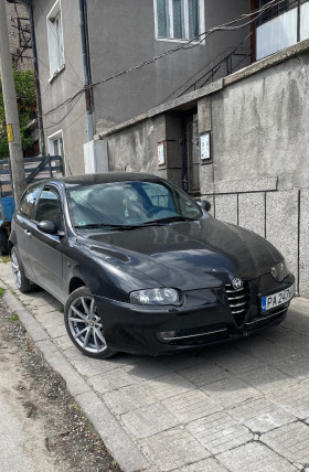 Alfa Romeo 147, снимка 1 - Автомобили и джипове - 45205414