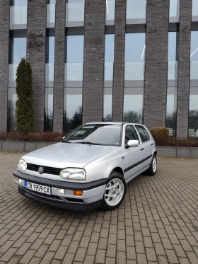 VW Golf 1.6 УНИКАТ 80 Хил км.НОВА , оригинална боя , УНИКА, снимка 3