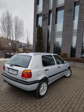 VW Golf 1.6 УНИКАТ 80 Хил км.НОВА , оригинална боя , УНИКА, снимка 8