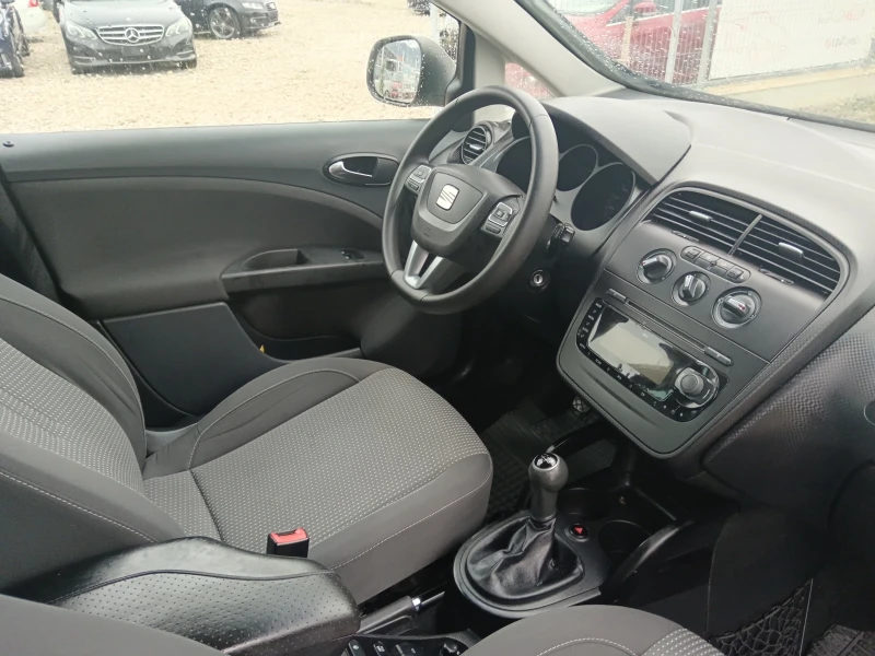 Seat Altea, снимка 12 - Автомобили и джипове - 47523674