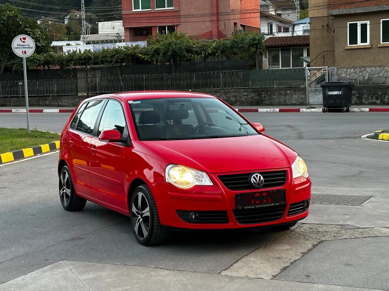 VW Polo 1.6 АВТОМАТ УНИКАТ, снимка 9 - Автомобили и джипове - 47526695