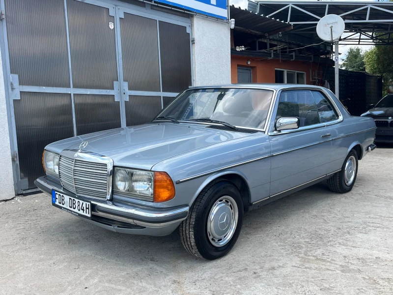 Mercedes-Benz 123 230 CE Coupe, снимка 3 - Автомобили и джипове - 47898233