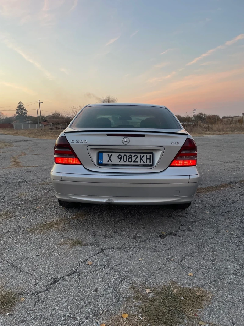 Mercedes-Benz C 200 CDI Facelift, снимка 6 - Автомобили и джипове - 47905813