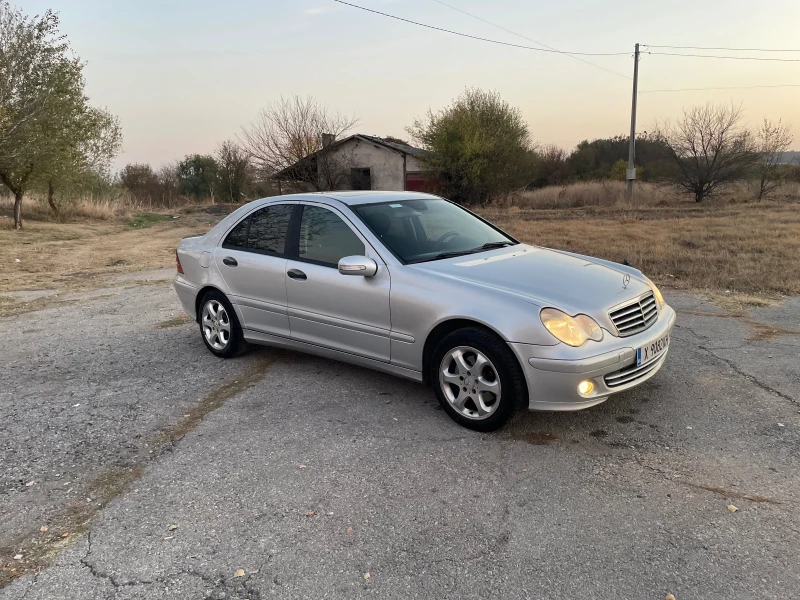 Mercedes-Benz C 200 CDI Facelift, снимка 9 - Автомобили и джипове - 47905813