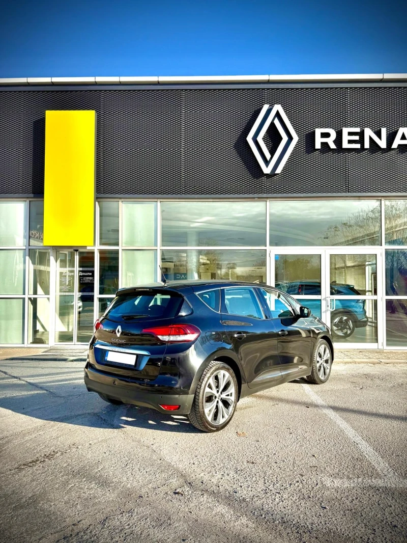 Renault Scenic Ultimate 1.6dCI, снимка 2 - Автомобили и джипове - 48116273