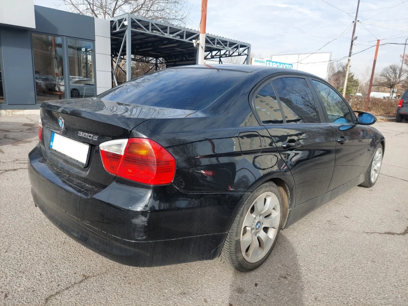 BMW 320 d 163ps  XENON, снимка 4 - Автомобили и джипове - 48837226