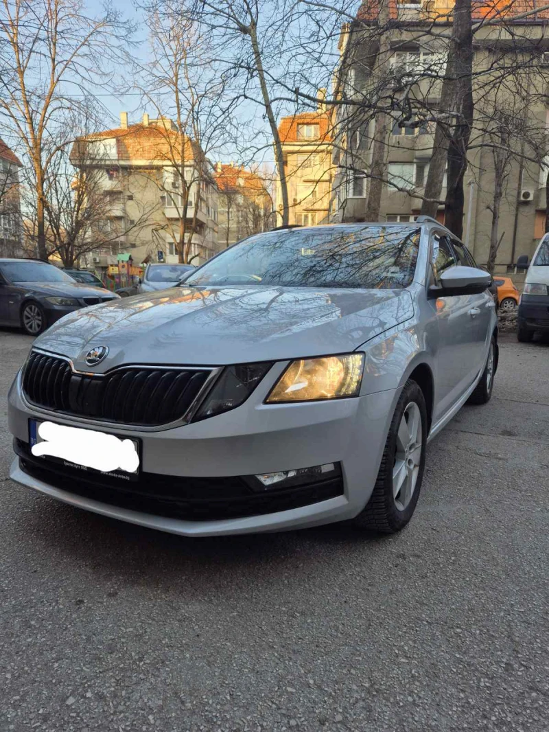 Skoda Octavia, снимка 1 - Автомобили и джипове - 49383210