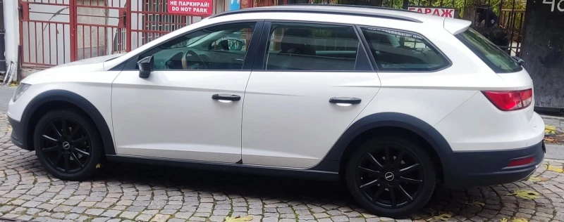 Seat Leon X-Perience , снимка 2 - Автомобили и джипове - 49377715