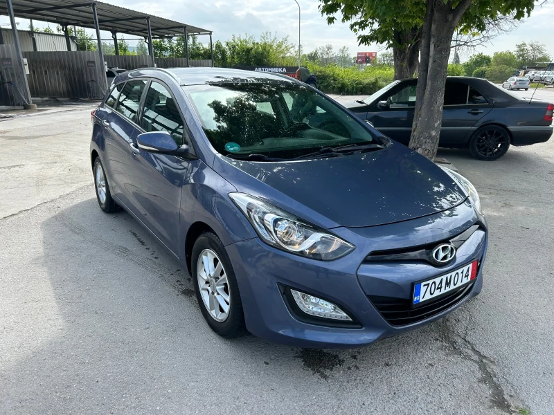 Hyundai I30 1.4-99kc-Бензин, снимка 2 - Автомобили и джипове - 50245259