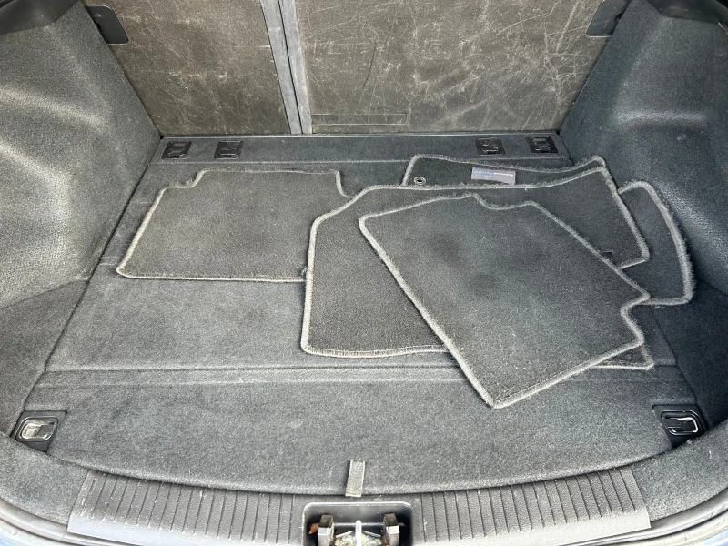 Hyundai I30 1.4-99kc-Бензин, снимка 17 - Автомобили и джипове - 50245259