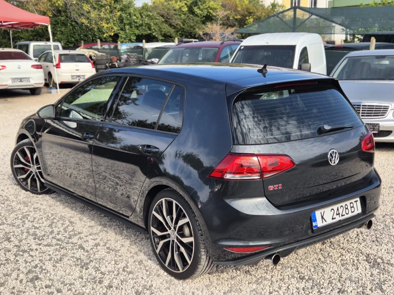 VW Golf GTI, снимка 3 - Автомобили и джипове - 51744344