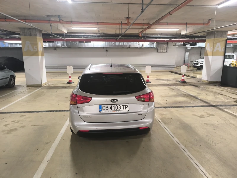 Kia Ceed 1.6 crdi 110k.c., снимка 3 - Автомобили и джипове - 52125144