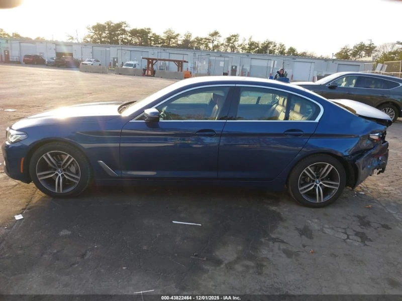 BMW 530 * I XDRIVE * CARFAX * БЕЗ ПЪРВОНАЧАЛНА ВНОСКА, снимка 14 - Автомобили и джипове - 52888333
