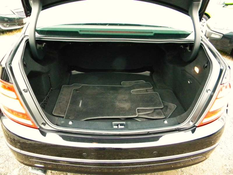 Mercedes-Benz C 220 CDI* 2.2CDI-6ck* КАТО НОВ* EURO4, снимка 8 - Автомобили и джипове - 53203268