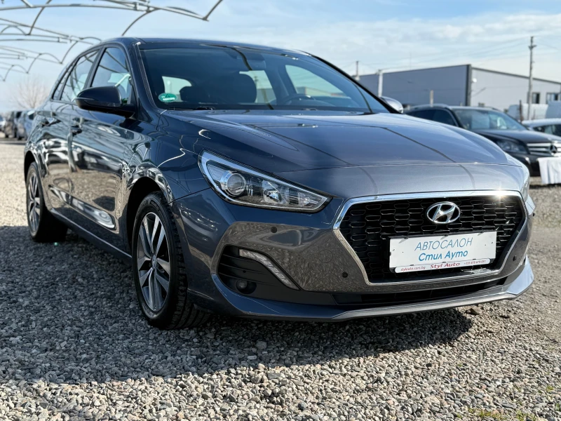 Hyundai I30 1.4 i, снимка 3 - Автомобили и джипове - 53401546