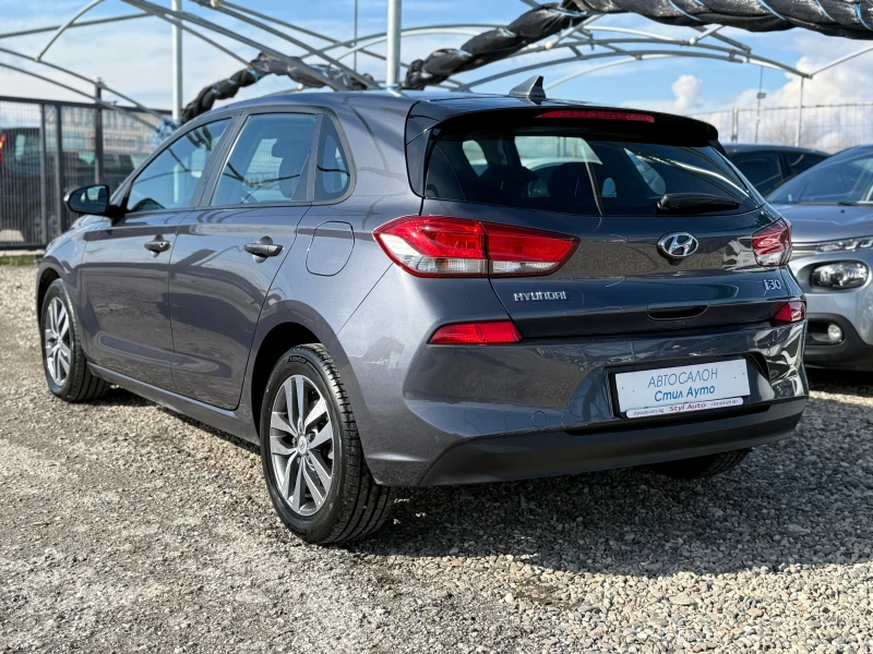 Hyundai I30 1.4 i, снимка 4 - Автомобили и джипове - 53401546