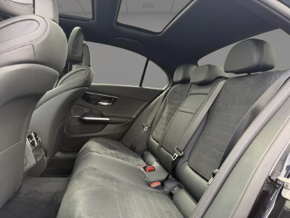 Mercedes-Benz C 300 de 4Matic = AMG Line = Гаранция, снимка 11 - Автомобили и джипове - 55787947