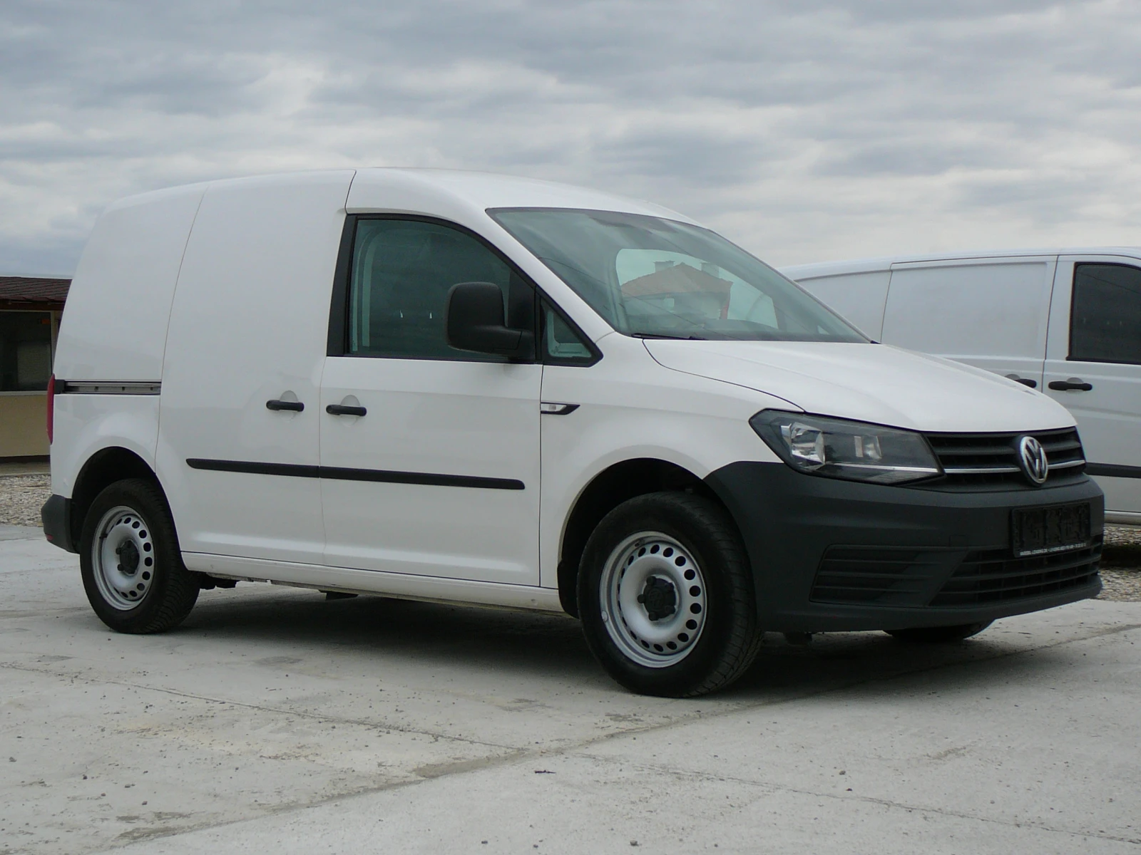 VW Caddy 2.0 tdi 102кс, снимка 1