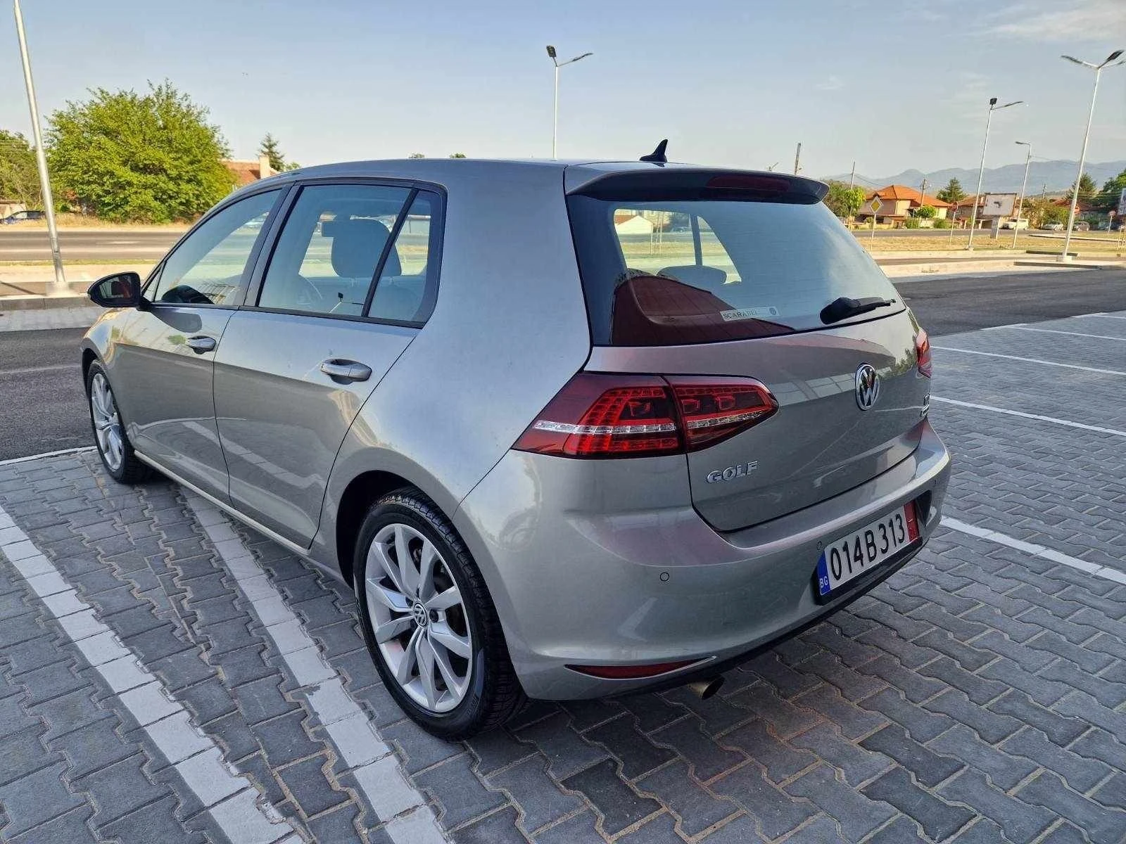 VW Golf GOLF 7 1.6 TDI EURO 6B - изображение 6