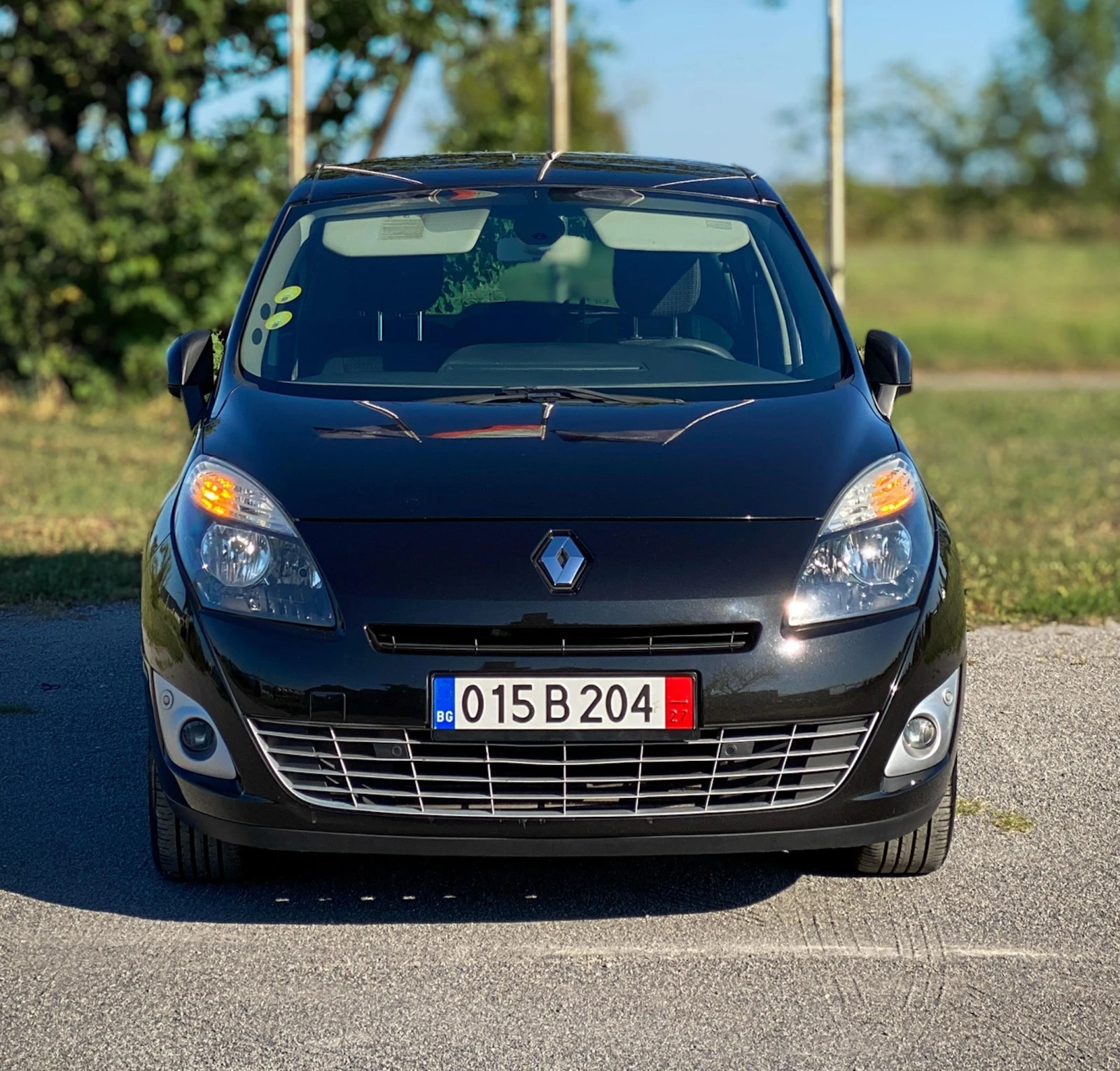 Renault Grand scenic 1.4T - изображение 2