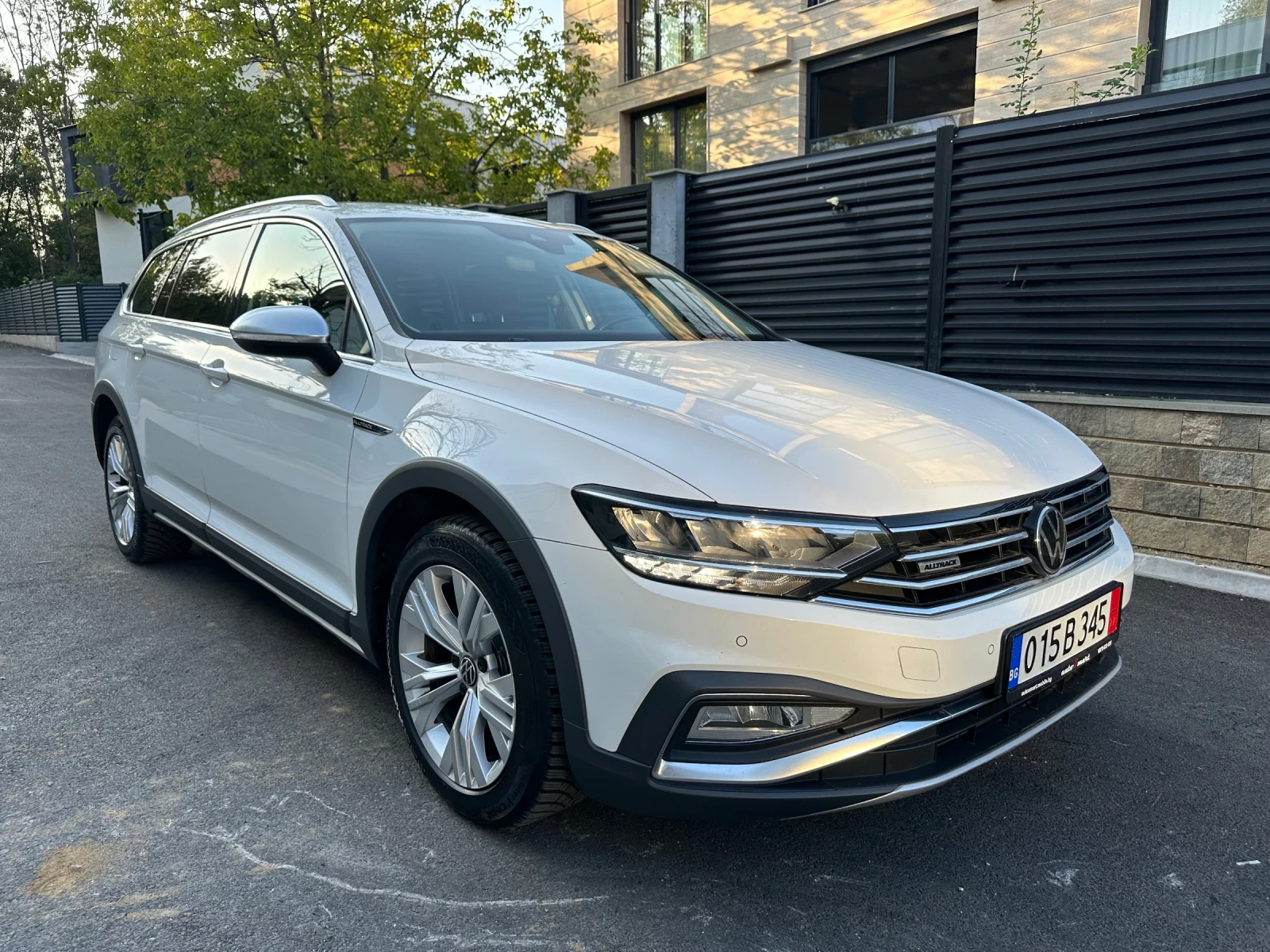 VW Passat 2.0TDI_4x4_Alltrack - изображение 3