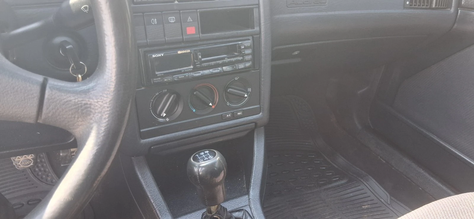 Audi 80 1.6E - изображение 8
