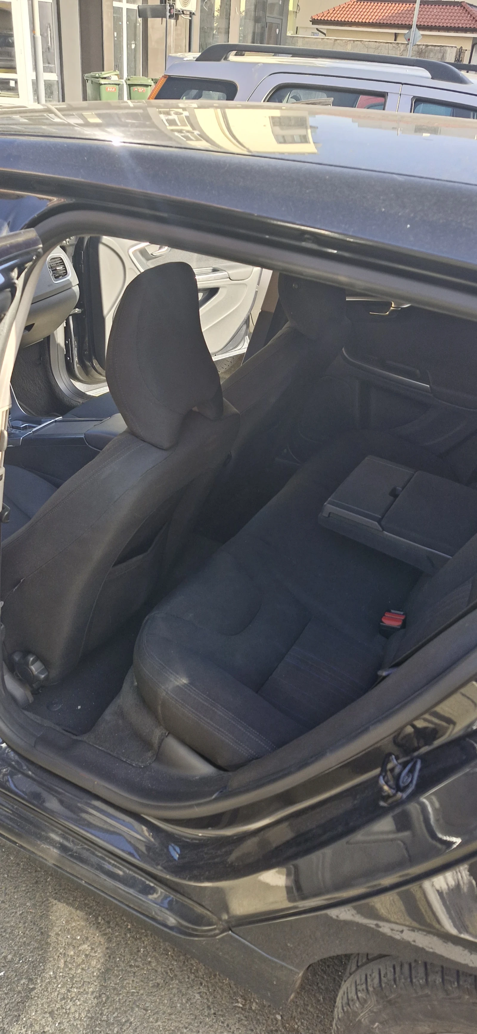 Volvo V60 2.0 163ps D3 - изображение 10