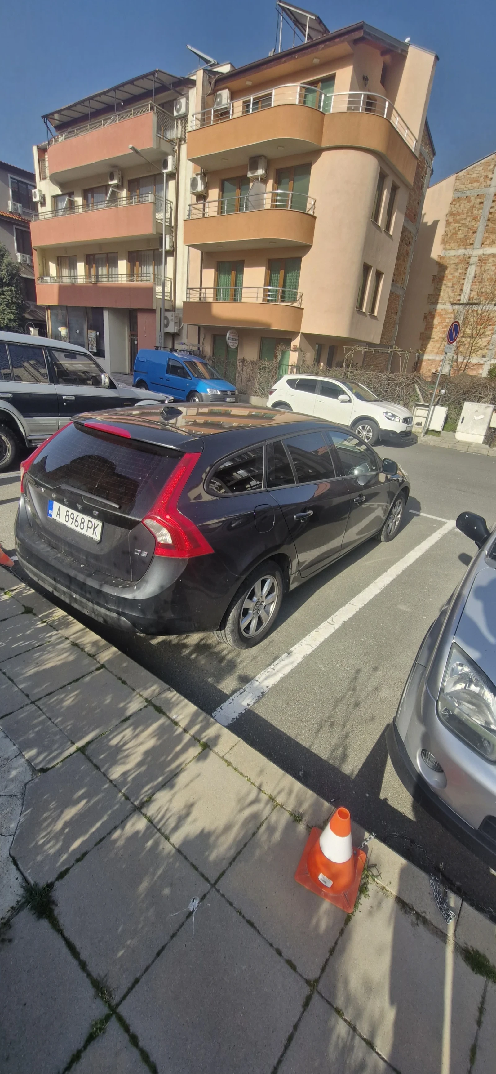 Volvo V60 2.0 163ps D3 - изображение 3