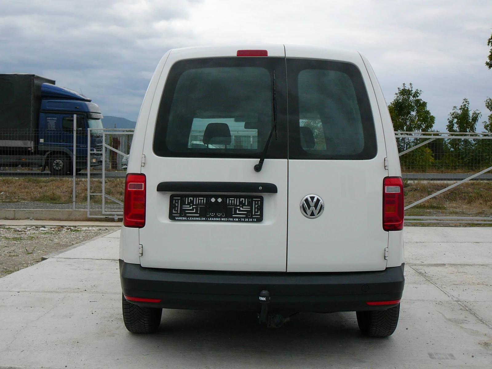 VW Caddy 2.0 tdi 102кс - изображение 4