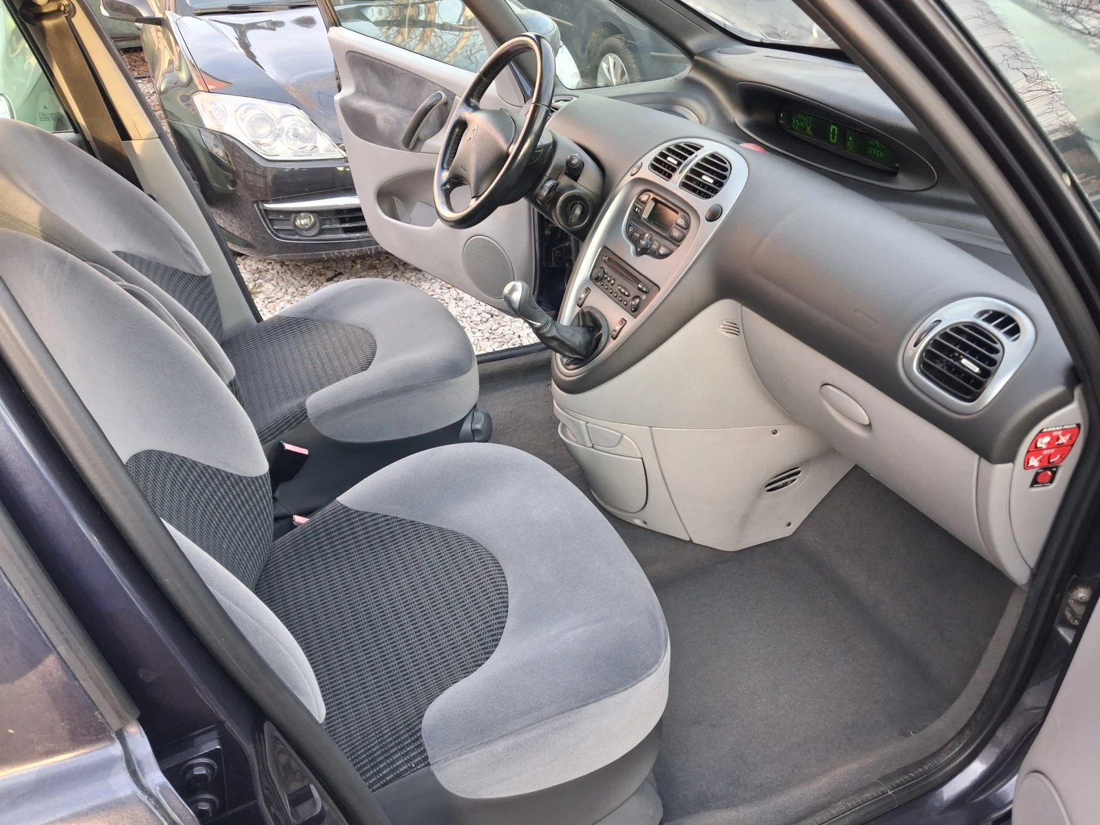 Citroen Xsara picasso 1.6* * benzin 2008���. | Mobile.bg � ����������� 6
