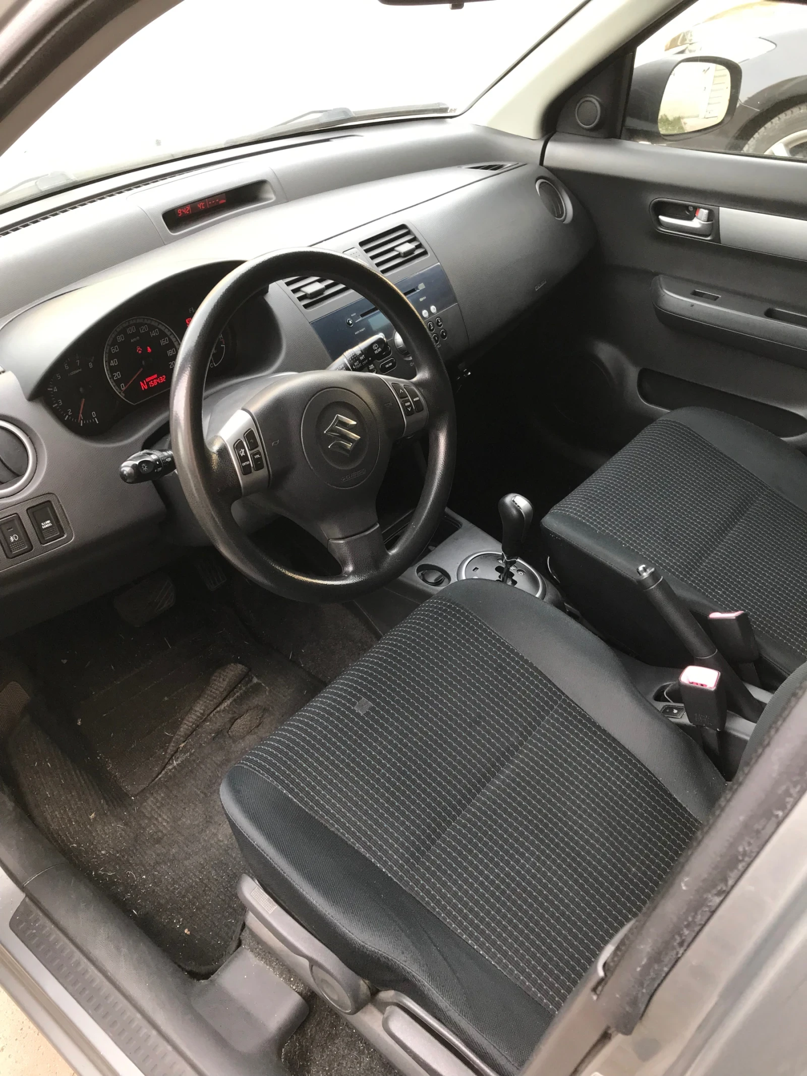 Suzuki Swift 1.3 ������� | Mobile.bg � ����������� 8