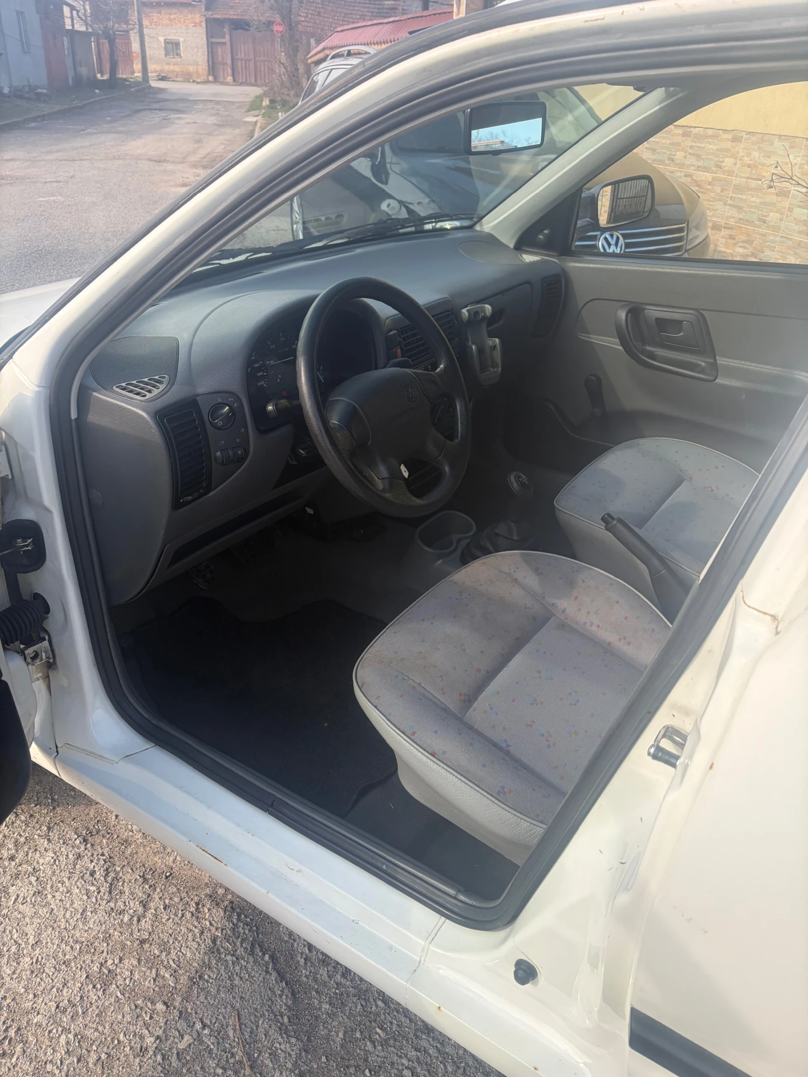 VW Caddy VW CADDY 1.9sdi, снимка 11 - Автомобили и джипове - 53800328