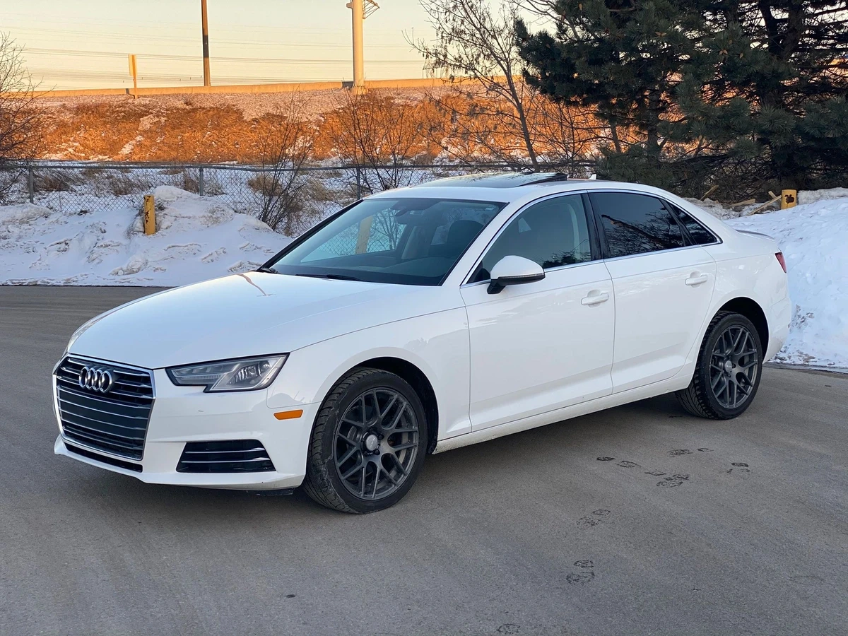 Audi A4 Подгрев* Камера* Панорама