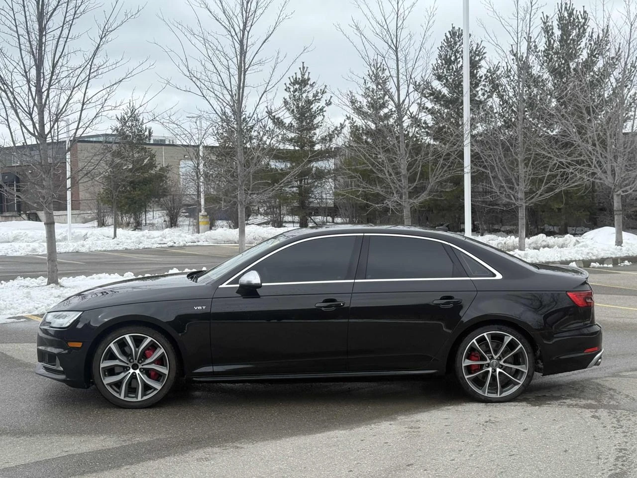 Audi S4 Tehnik* B&O* HeadUp* Distronic* 360, снимка 2 - Автомобили и джипове - 53894391