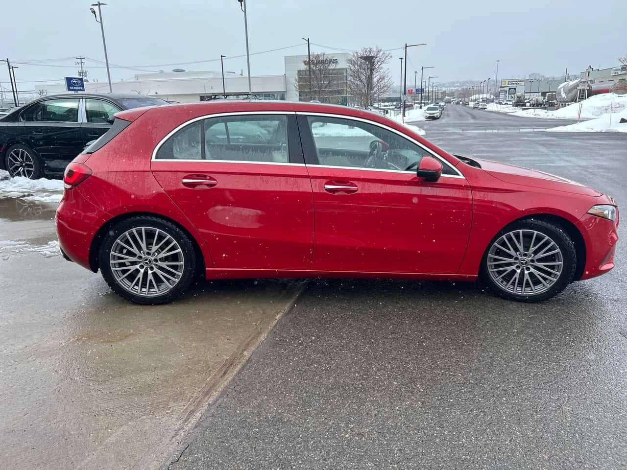 Mercedes-Benz A 250  CARFAX/DISTRONIC/CAMERA/ПАМЕТ, снимка 3 - Автомобили и джипове - 53937027