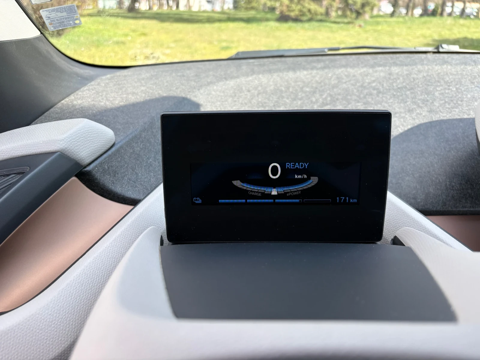 BMW i3 120, снимка 11 - Автомобили и джипове - 54002993