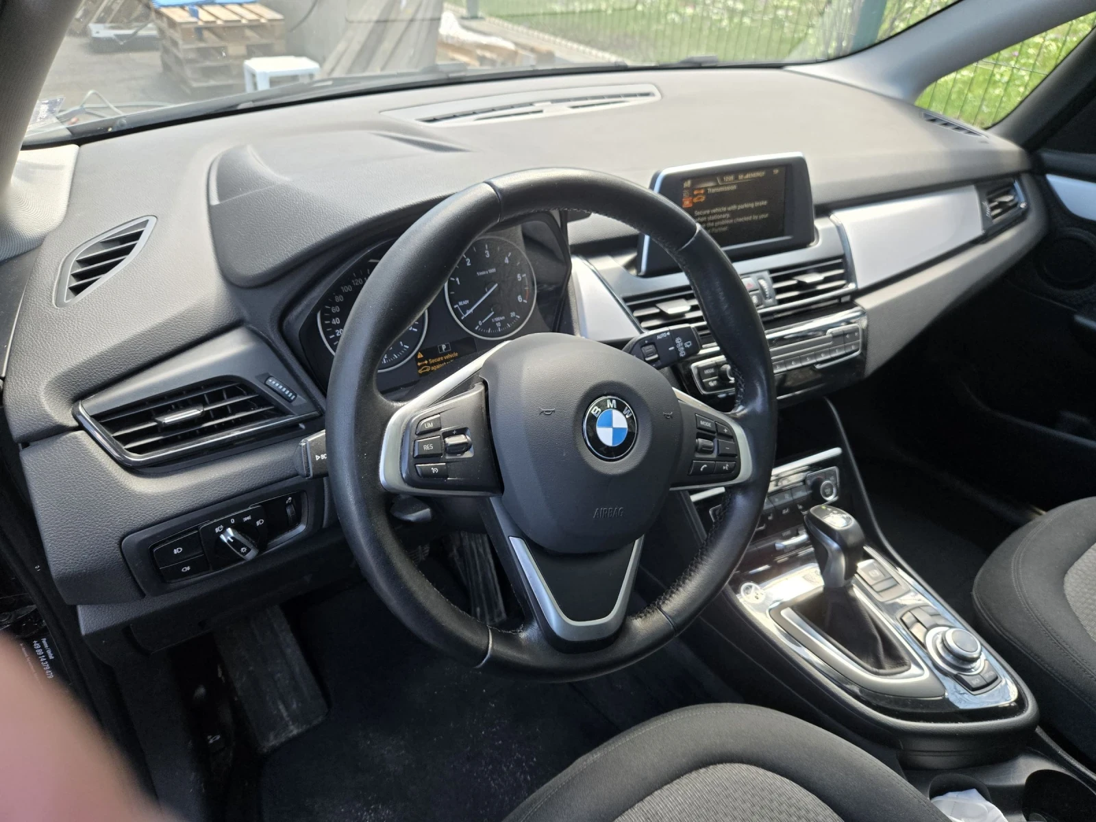 BMW 2 Active Tourer, снимка 10 - Автомобили и джипове - 54455515