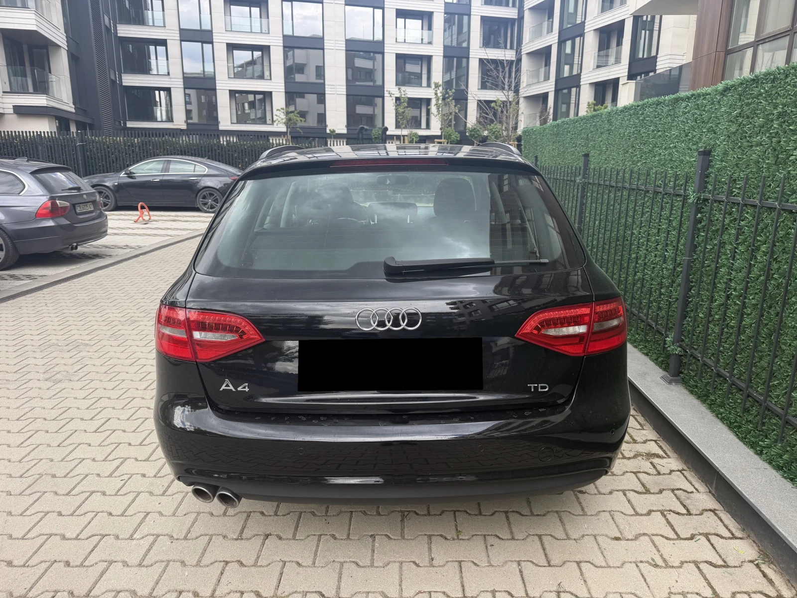 Audi A4 AVANT 2.0 TDI Multitronic, снимка 4 - Автомобили и джипове - 54588080
