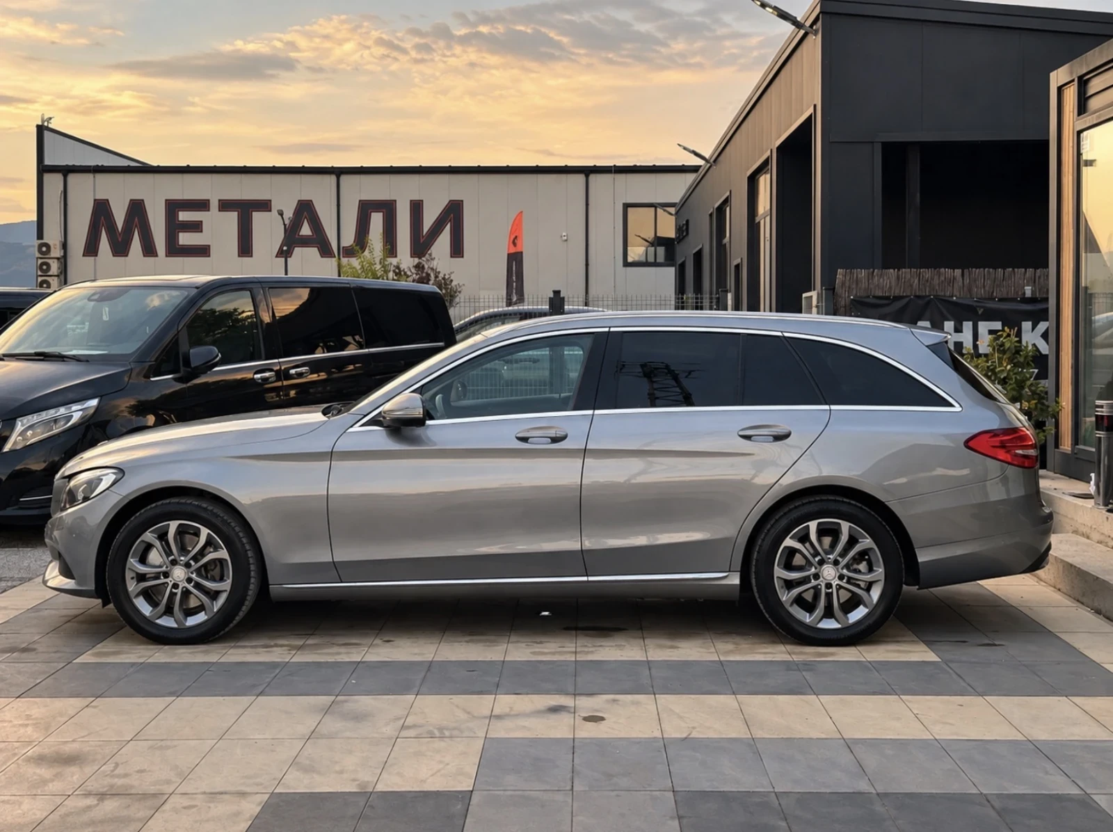 Mercedes-Benz C 300 | Mobile.bg � ����������� 5