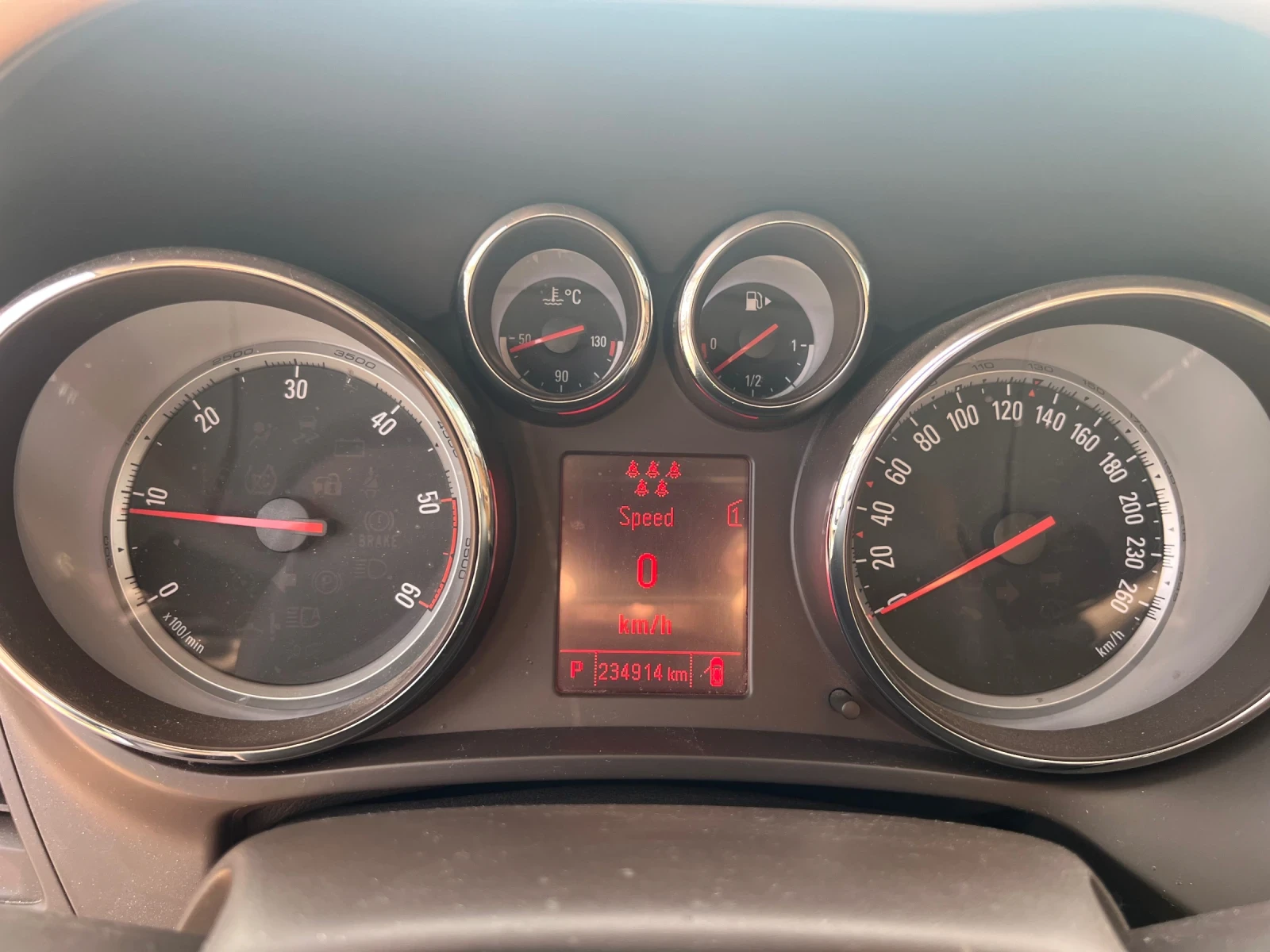 Opel Zafira Tourer 6+ 1 | Mobile.bg � ����������� 15