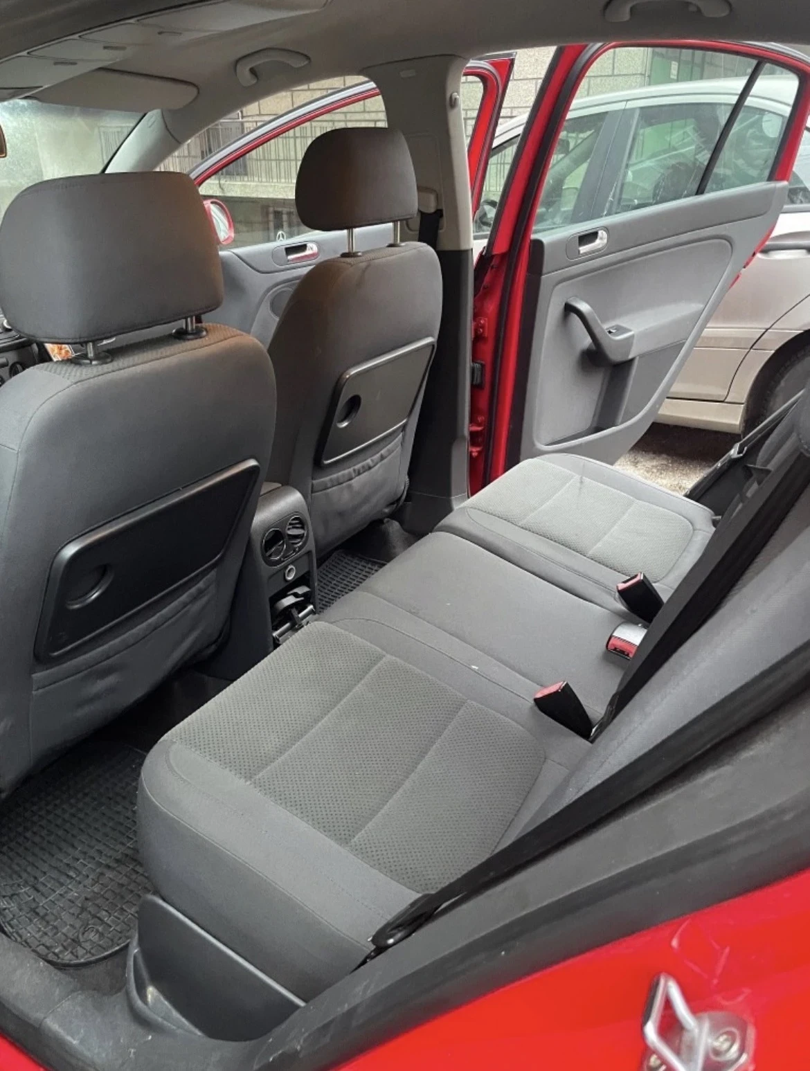VW Golf Plus 1.9 TDI, снимка 6 - Автомобили и джипове - 55960107
