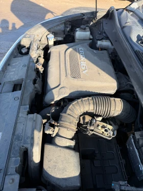 Kia Sportage 2.0 crdi auto 4x4, снимка 9