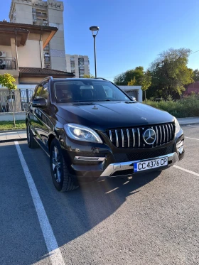 Mercedes-Benz ML 350 ML 350 / 4 Matic / пълна сервизна история , снимка 2