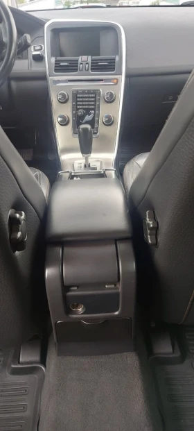 Volvo XC60 D5 - 15000 € / 29337.45 лв. - 96624992 5