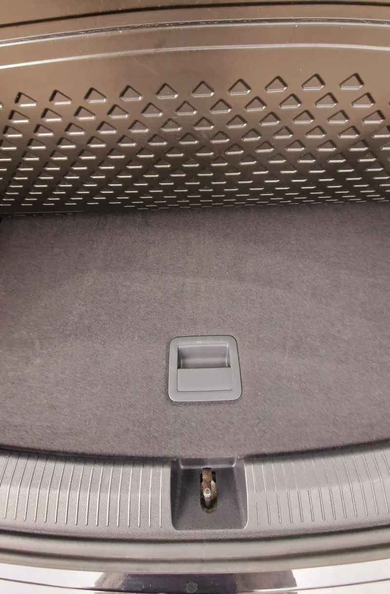 VW Tiguan Allspace VOLKSWAGEN ALLSPACE 4MOTION R-LINE HIGHLINE LPG/GA, снимка 10 - Автомобили и джипове - 52093774