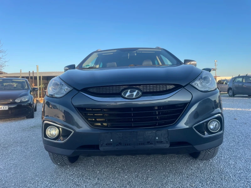 Hyundai IX35 Автоматик, снимка 15 - Автомобили и джипове - 52851749