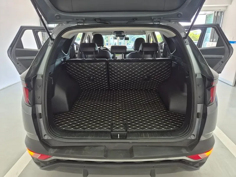 Hyundai Tucson Diesel 2.0 4Wd Modern, снимка 11 - Автомобили и джипове - 56304826