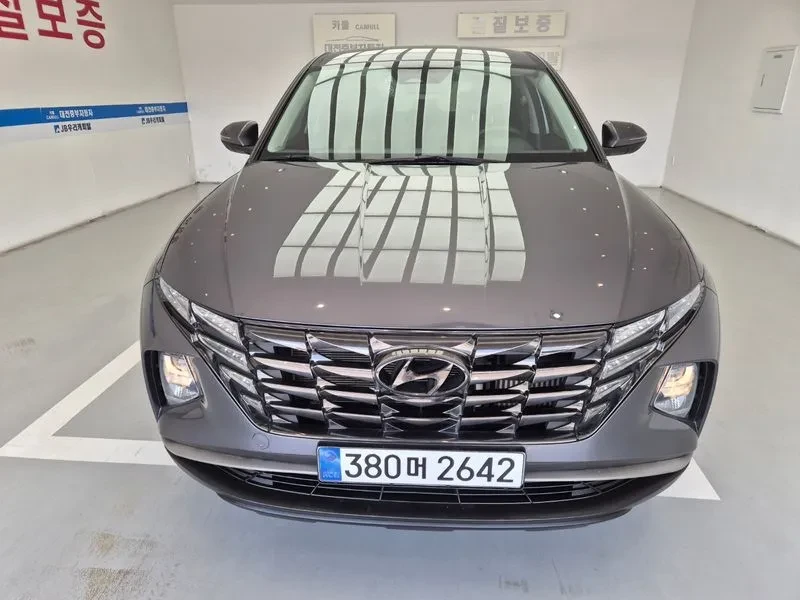 Hyundai Tucson Diesel 2.0 4Wd Modern, снимка 2 - Автомобили и джипове - 56304826